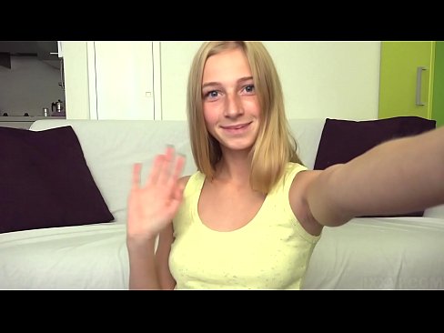 ❤️ Ko mi je dolgčas, lenobno masturbiram svojo rožnato pičko ❤️ Fucking video pri nas ❌️